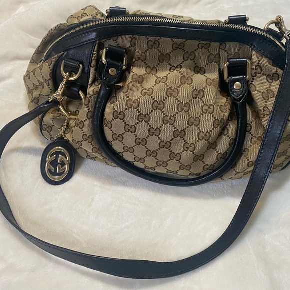 Gucci Handbags - Gucci 223974 GG Sookee Bag Dark Brown Canvas